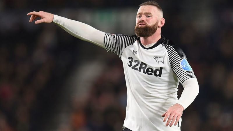 Sau khi rời MU thì cầu thủ Rooney cũng không quá ấn tượng bởi tuổi tác quá lớn