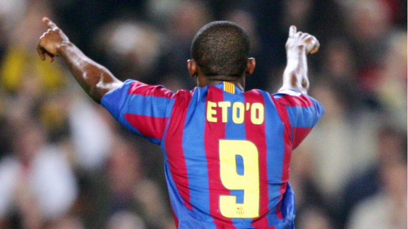 Samuel Eto’o từng là một số 9 rất xuất sắc Samuel Eto’o từng là một số 9 rất xuất sắc