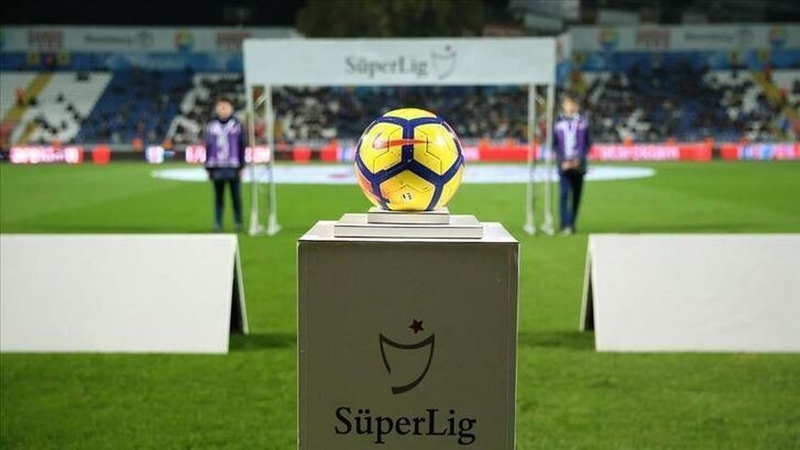 Giải bóng đá Thổ Nhĩ Kỳ hay được biết đến là giải Super Lig Giải bóng đá Thổ Nhĩ Kỳ hay được biết đến là giải Super Lig